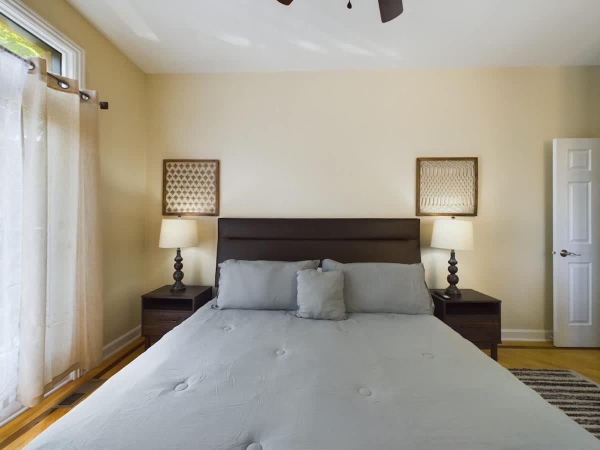 Luxe 4Br With Hot Tub & Game Room Chicago Exteriör bild