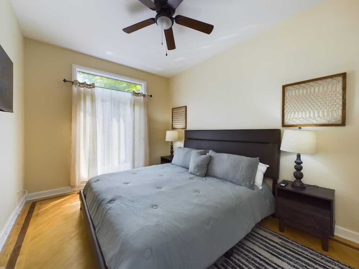 Luxe 4Br With Hot Tub & Game Room Chicago Exteriör bild